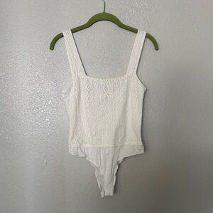 Lulu’s White Lace Sleeveless Tank Top Bodysuit Blouse Top